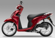 Scooter Honda Vision - benzínový skútr